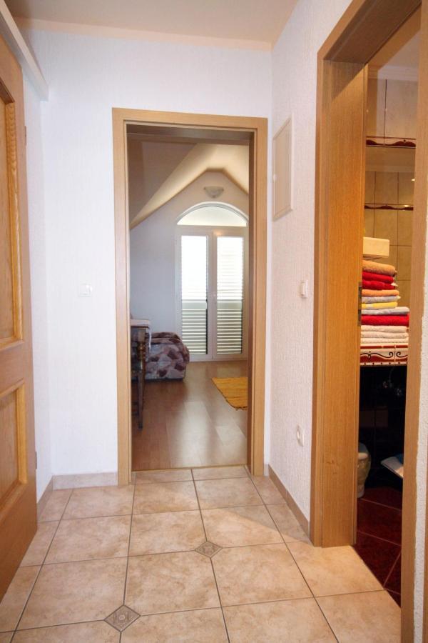 Apartment Selce 5206A Exterior photo